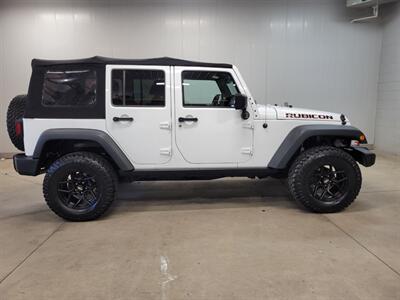 2014 Jeep Wrangler Unlimited Rubicon   - Photo 16 - Ephrata, PA 17522