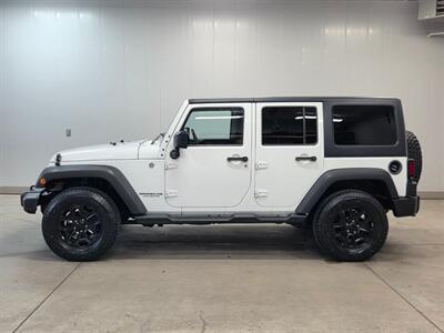 2015 Jeep Wrangler Unlimited Willys Wheeler Edition - Photo 5 - Ephrata, PA 17522