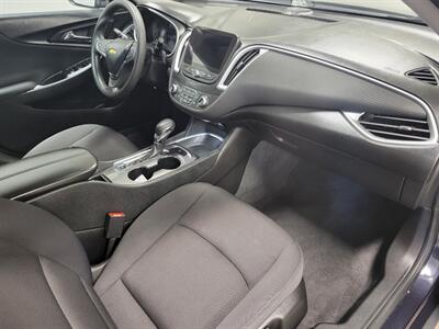 2023 Chevrolet Malibu LT   - Photo 17 - Ephrata, PA 17522