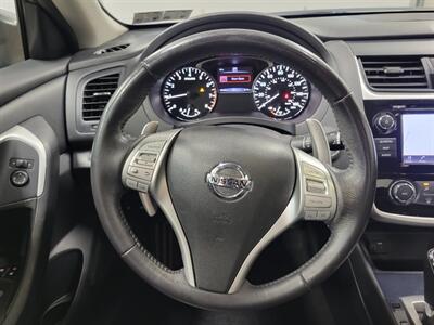 2018 Nissan Altima 2.5 SR   - Photo 17 - Ephrata, PA 17522