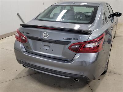 2018 Nissan Altima 2.5 SR   - Photo 12 - Ephrata, PA 17522