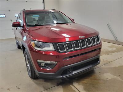 2020 Jeep Compass Latitude   - Photo 12 - Ephrata, PA 17522