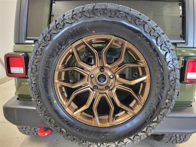 2022 Jeep Wrangler Unlimited Sport S  Summit Seeker - Photo 19 - Ephrata, PA 17522