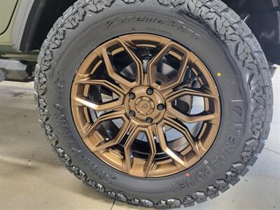 2022 Jeep Wrangler Unlimited Sport S  Summit Seeker - Photo 20 - Ephrata, PA 17522