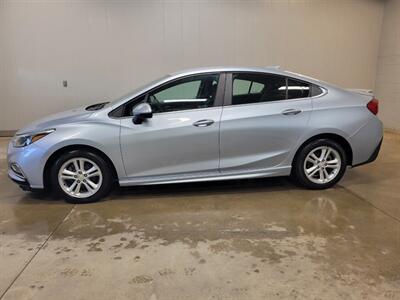 2017 Chevrolet Cruze LT Auto   - Photo 3 - Ephrata, PA 17522