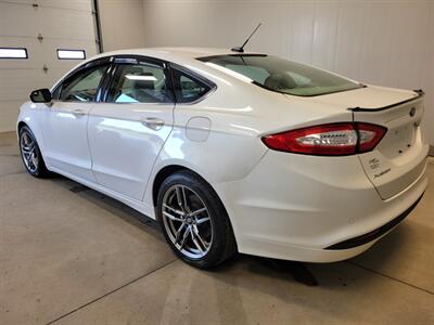 2014 Ford Fusion SE   - Photo 5 - Ephrata, PA 17522