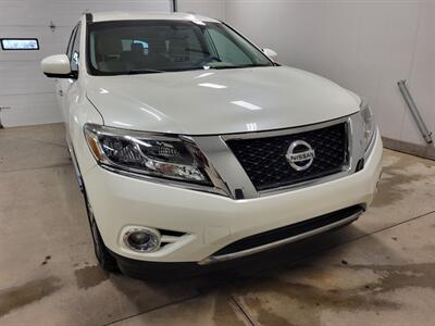 2016 Nissan Pathfinder SL V6   - Photo 9 - Ephrata, PA 17522