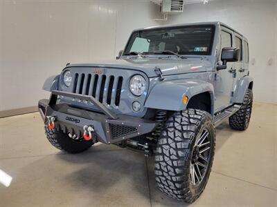 2015 Jeep Wrangler Unlimited Sahara  Summit Seeker - Photo 4 - Ephrata, PA 17522