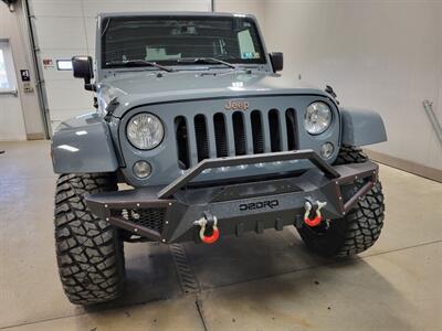 2015 Jeep Wrangler Unlimited Sahara  Summit Seeker - Photo 16 - Ephrata, PA 17522