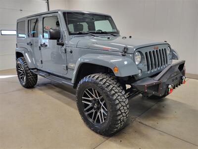 2015 Jeep Wrangler Unlimited Sahara  Summit Seeker - Photo 14 - Ephrata, PA 17522