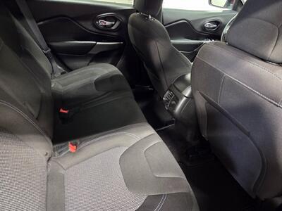 2019 Jeep Cherokee Latitude - Photo 19 - Ephrata, PA 17522