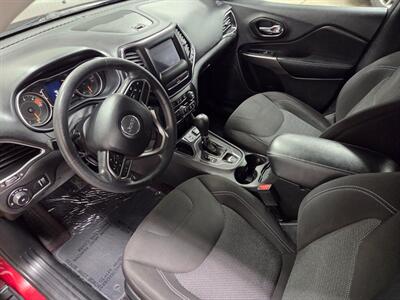 2019 Jeep Cherokee Latitude - Photo 13 - Ephrata, PA 17522