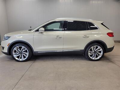 2016 Lincoln MKX Reserve   - Photo 3 - Ephrata, PA 17522