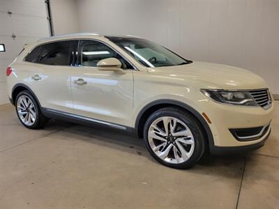 2016 Lincoln MKX Reserve   - Photo 13 - Ephrata, PA 17522