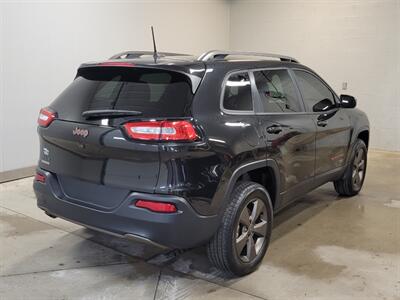 2016 Jeep Cherokee Latitude 75th Anniversary   - Photo 13 - Ephrata, PA 17522