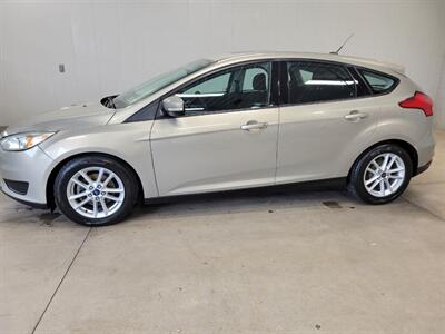 2016 Ford Focus SE   - Photo 3 - Ephrata, PA 17522