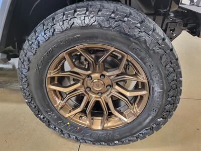 2020 Jeep Wrangler Unlimited Willys Sport Summit Seeker - Photo 13 - Ephrata, PA 17522