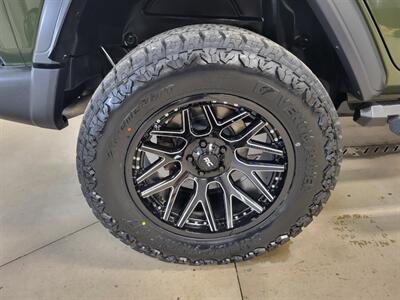 2020 Jeep Wrangler Unlimited Willys Sport  Summit Seeker - Photo 18 - Ephrata, PA 17522