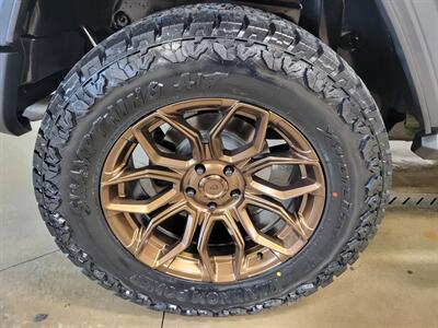 2020 Jeep Wrangler Unlimited Willys Sport Summit Seeker - Photo 14 - Ephrata, PA 17522