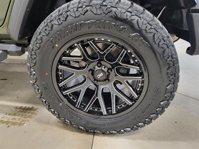 2020 Jeep Wrangler Unlimited Willys Sport  Summit Seeker - Photo 21 - Ephrata, PA 17522