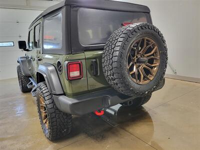 2020 Jeep Wrangler Unlimited Willys Sport Summit Seeker - Photo 6 - Ephrata, PA 17522