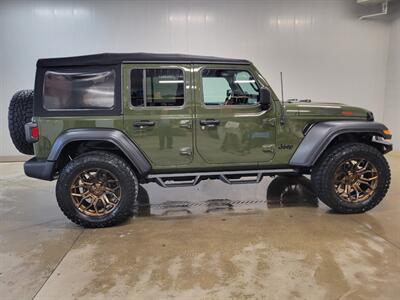 2020 Jeep Wrangler Unlimited Willys Sport Summit Seeker - Photo 9 - Ephrata, PA 17522