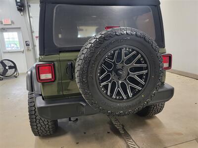 2020 Jeep Wrangler Unlimited Willys Sport  Summit Seeker - Photo 9 - Ephrata, PA 17522