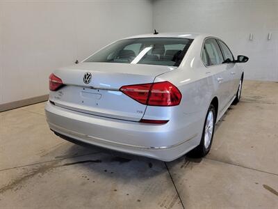 2016 Volkswagen Passat 1.8T S   - Photo 7 - Ephrata, PA 17522