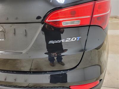 2013 Hyundai Santa Fe 2.0T   - Photo 8 - Ephrata, PA 17522