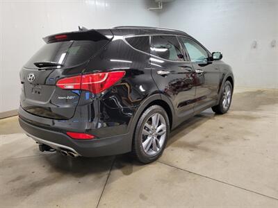 2013 Hyundai Santa Fe 2.0T   - Photo 10 - Ephrata, PA 17522