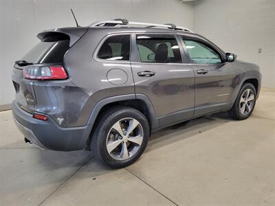 2019 Jeep Cherokee Limited   - Photo 8 - Ephrata, PA 17522