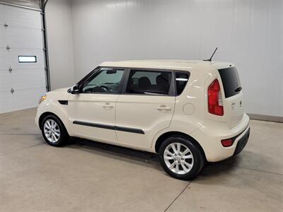 2013 Kia Soul +   - Photo 4 - Ephrata, PA 17522