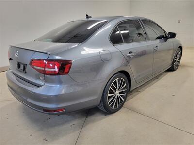 2016 Volkswagen Jetta 1.8T Sport   - Photo 8 - Ephrata, PA 17522