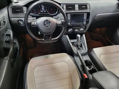 2016 Volkswagen Jetta 1.8T Sport   - Photo 17 - Ephrata, PA 17522