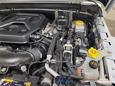 2022 Jeep Wrangler Unlimited Sahara  Summit Seeker - Photo 82 - Ephrata, PA 17522