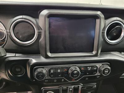 2022 Jeep Wrangler Unlimited Sahara  Summit Seeker - Photo 53 - Ephrata, PA 17522