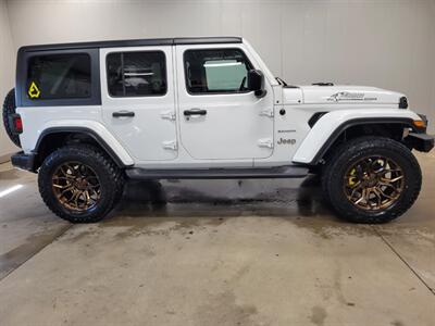 2022 Jeep Wrangler Unlimited Sahara  Summit Seeker - Photo 11 - Ephrata, PA 17522