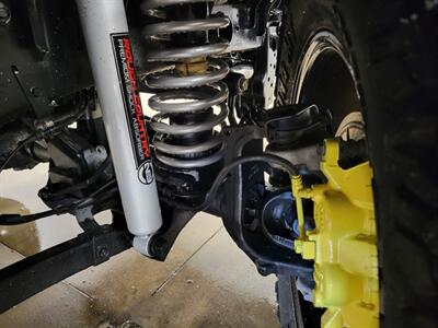 2022 Jeep Wrangler Unlimited Sahara  Summit Seeker - Photo 26 - Ephrata, PA 17522