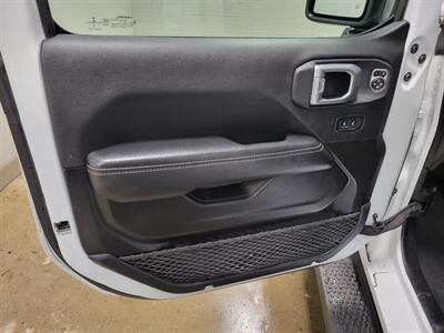 2022 Jeep Wrangler Unlimited Sahara  Summit Seeker - Photo 45 - Ephrata, PA 17522