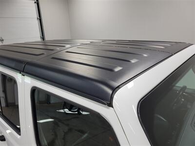 2022 Jeep Wrangler Unlimited Sahara  Summit Seeker - Photo 85 - Ephrata, PA 17522