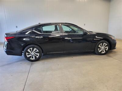2019 Nissan Altima 2.5 S - Photo 8 - Ephrata, PA 17522
