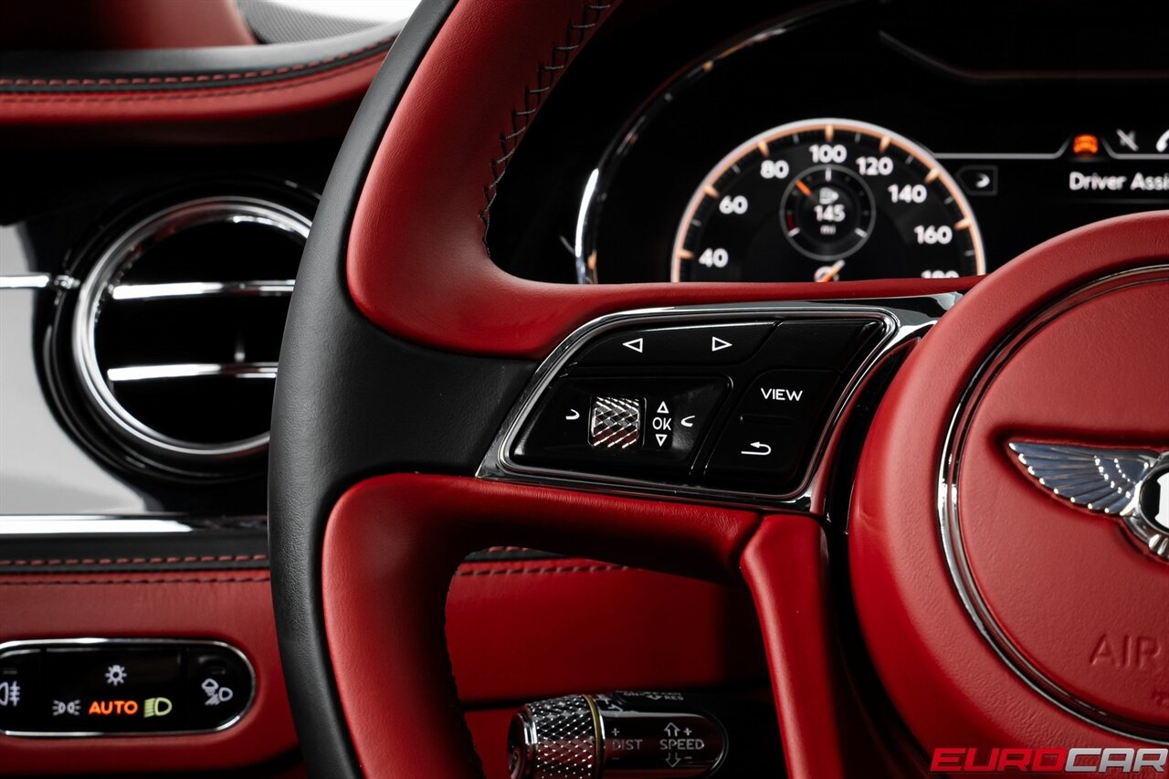 2020 Bentley Flying Spur W12 Mulliner photo 23