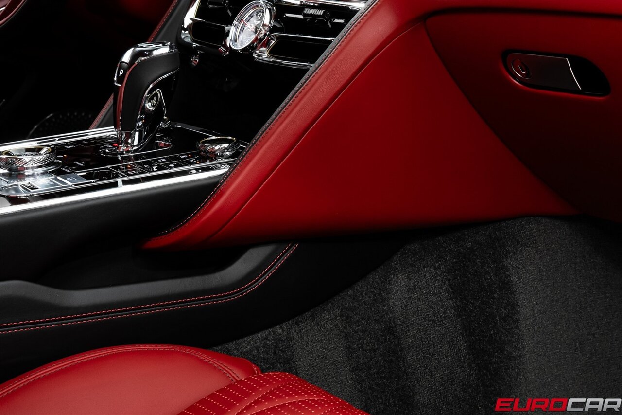 2020 Bentley Flying Spur W12 Mulliner photo 30