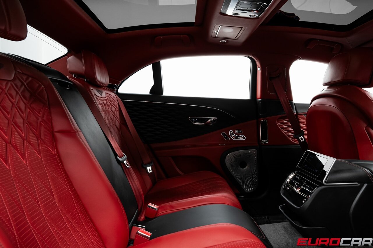 2020 Bentley Flying Spur W12 Mulliner photo 33