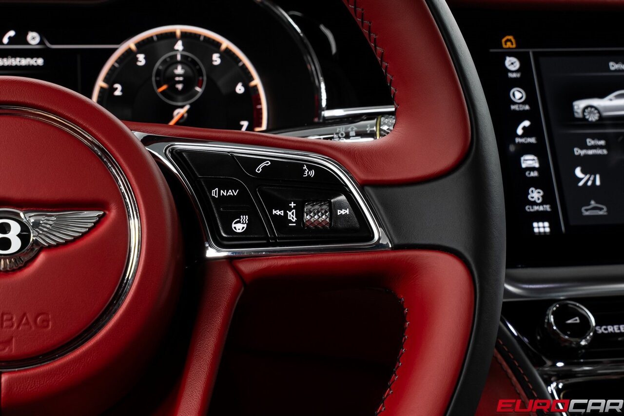 2020 Bentley Flying Spur W12 Mulliner photo 24