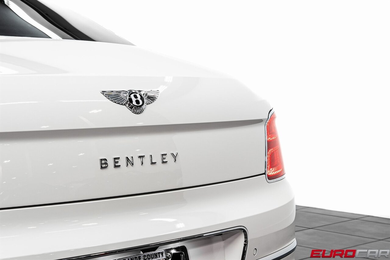 2020 Bentley Flying Spur W12 Mulliner photo 16