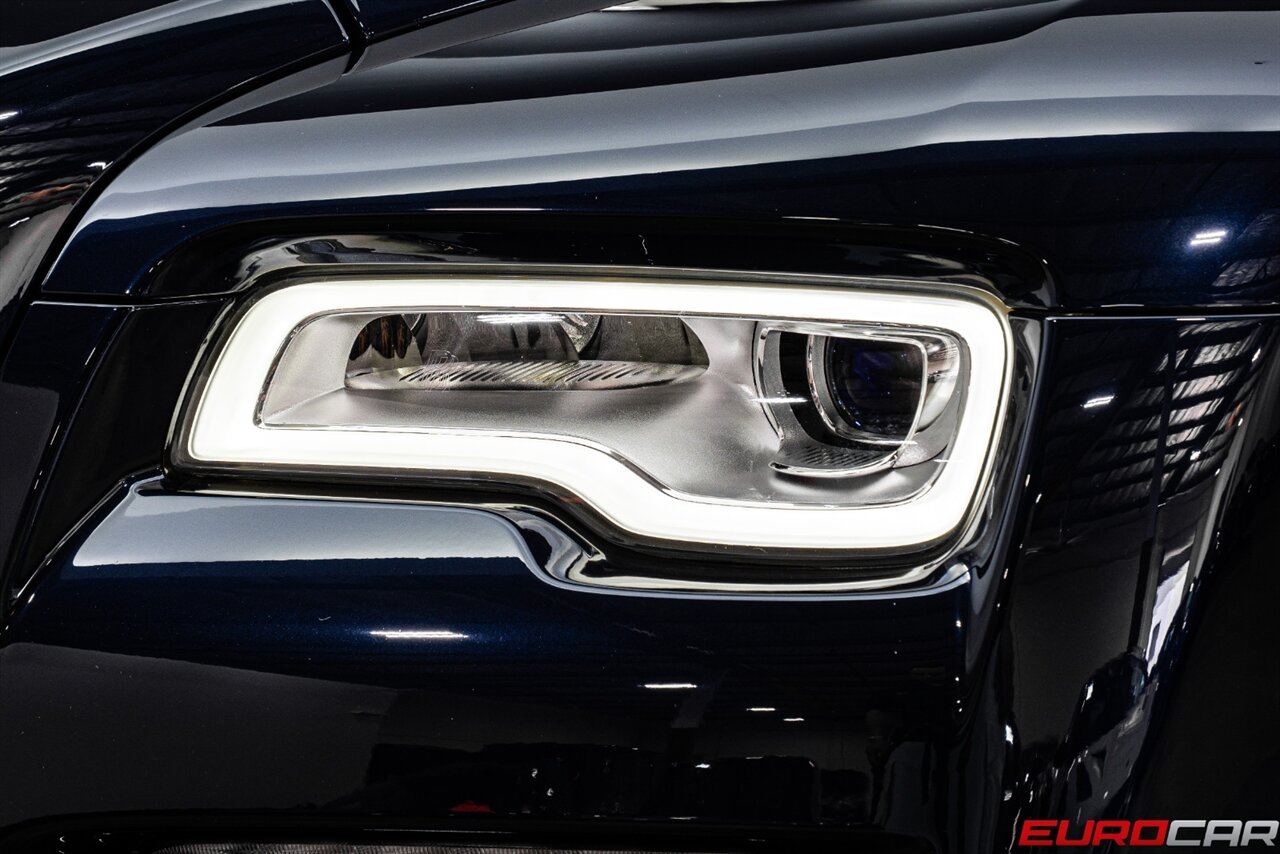 2019 Rolls-Royce Dawn *TRI-COLOR BESPOKE INTERIOR * IMMACULATE CONDITION* - Photo 12 - Costa Mesa, CA 92626