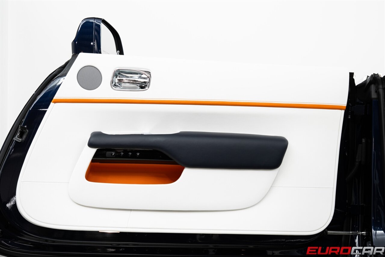 2019 Rolls-Royce Dawn *TRI-COLOR BESPOKE INTERIOR * IMMACULATE CONDITION* - Photo 25 - Costa Mesa, CA 92626