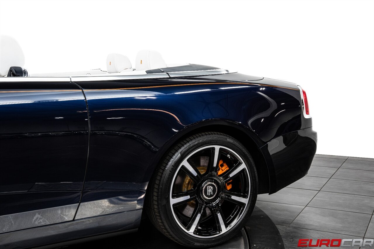 2019 Rolls-Royce Dawn *TRI-COLOR BESPOKE INTERIOR * IMMACULATE CONDITION* - Photo 16 - Costa Mesa, CA 92626