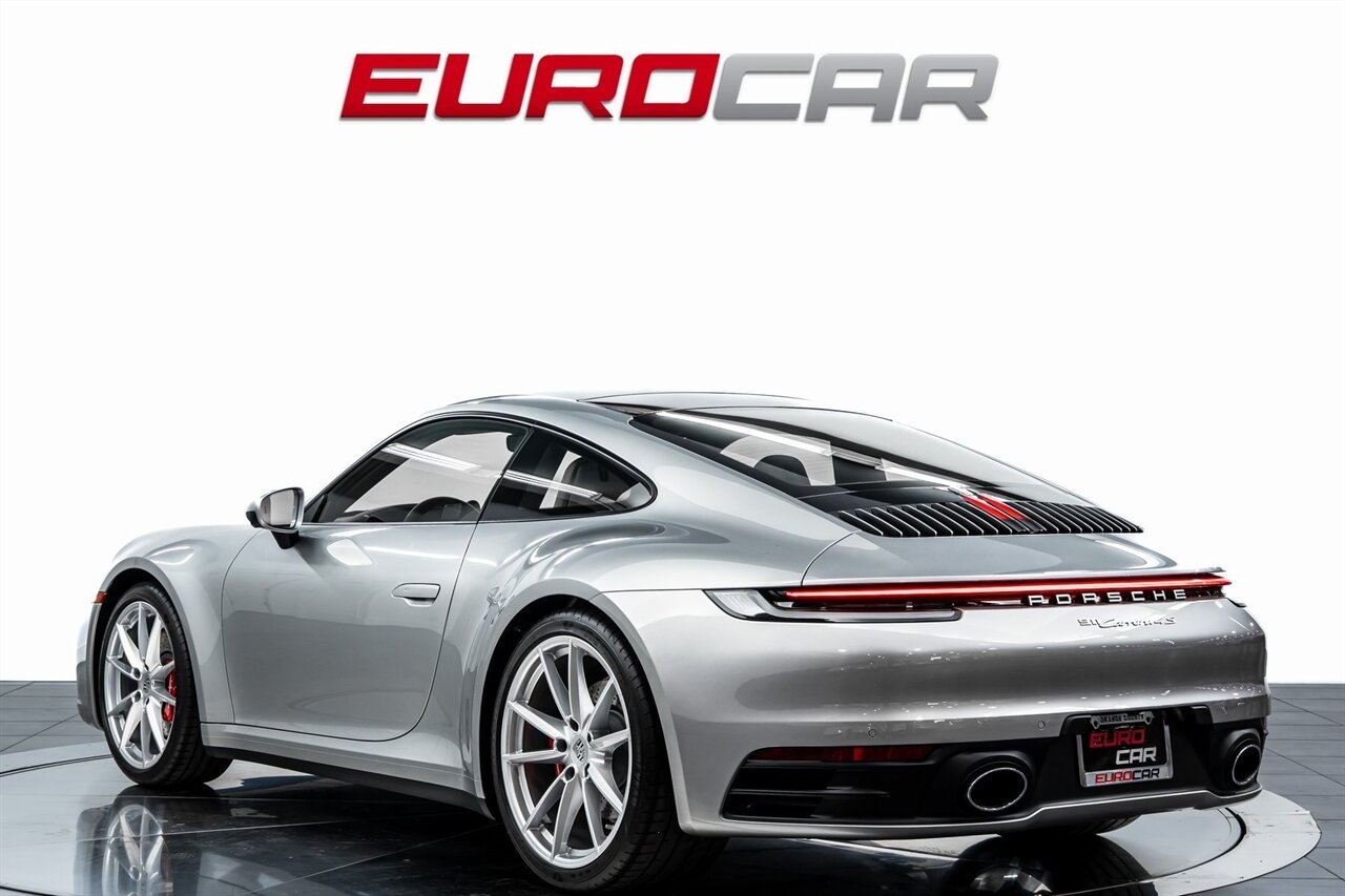 2024 Porsche 911 Carrera 4S  *FRONT AXLE LIFT * PREMIUM PACKAGE* - Photo 3 - Costa Mesa, CA 92626
